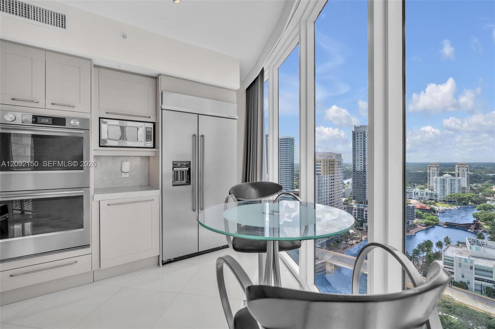 333 Las Olas Way 2807 photo 7