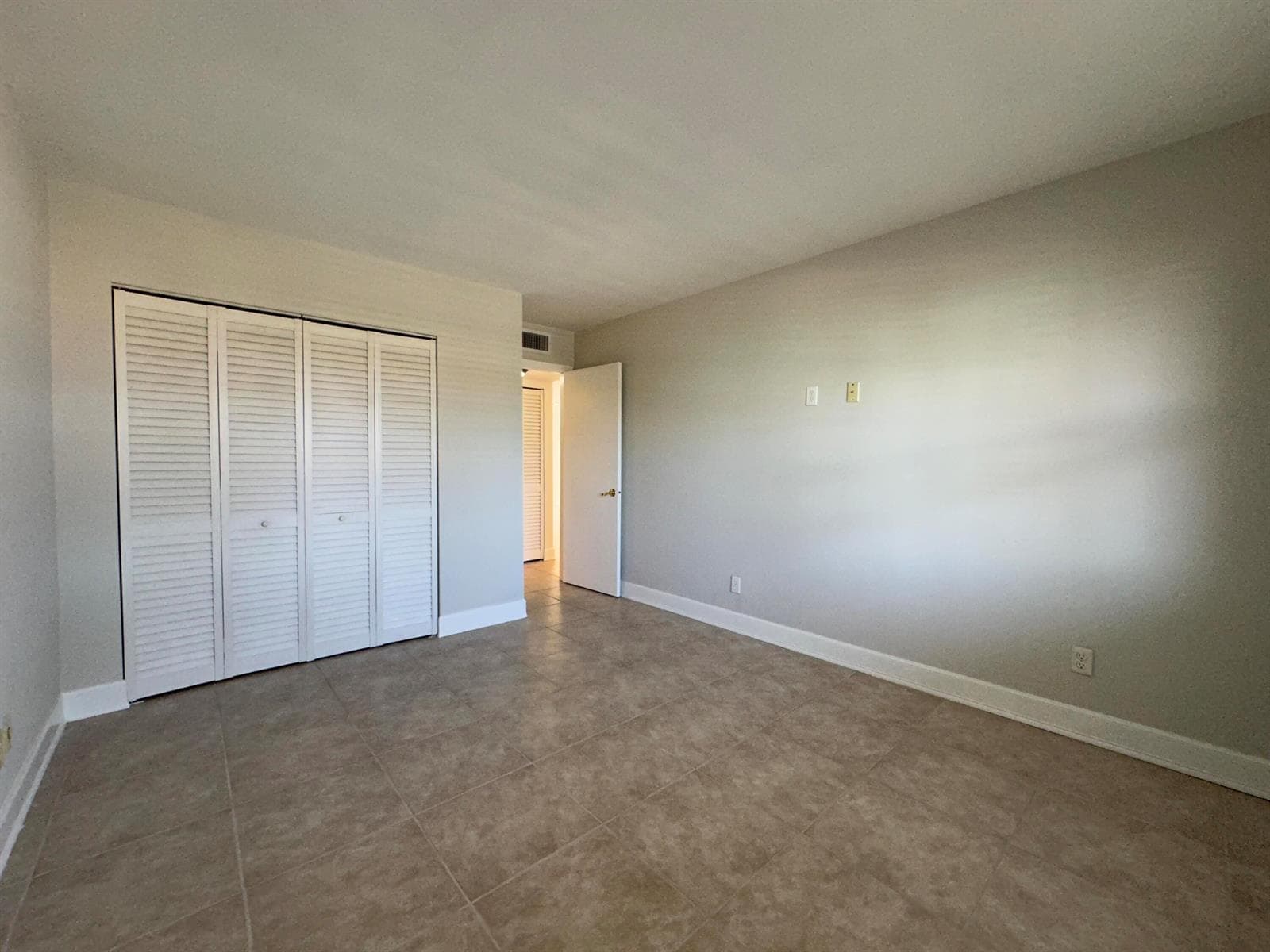 309 Lake Circle 202 photo 23