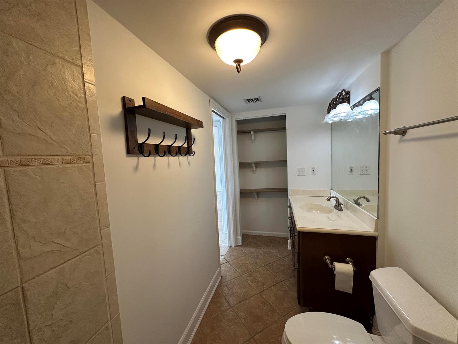 309 Lake Circle 202 photo 12