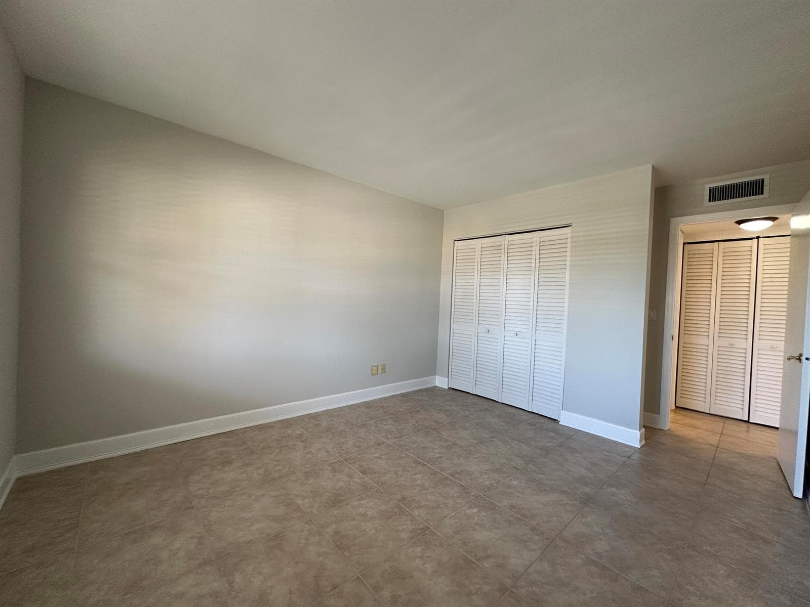 309 Lake Circle 202 photo 22