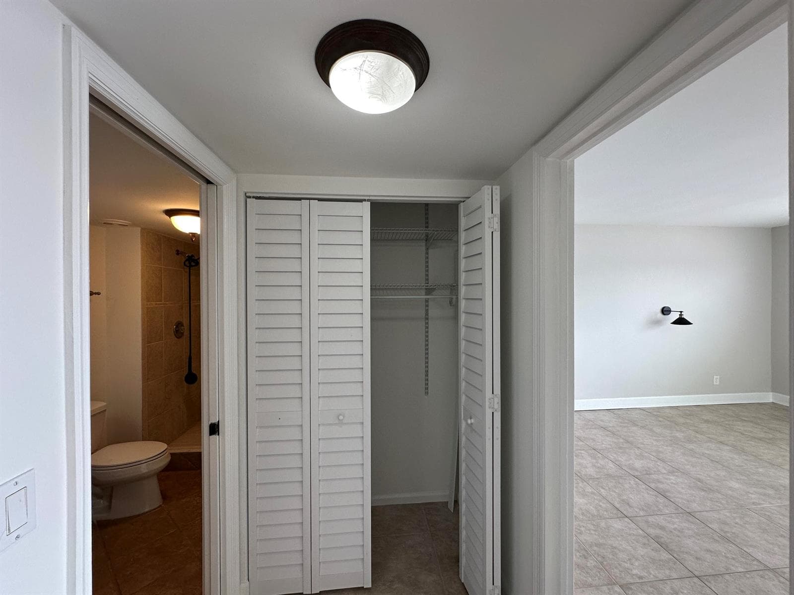 309 Lake Circle 202 photo 10