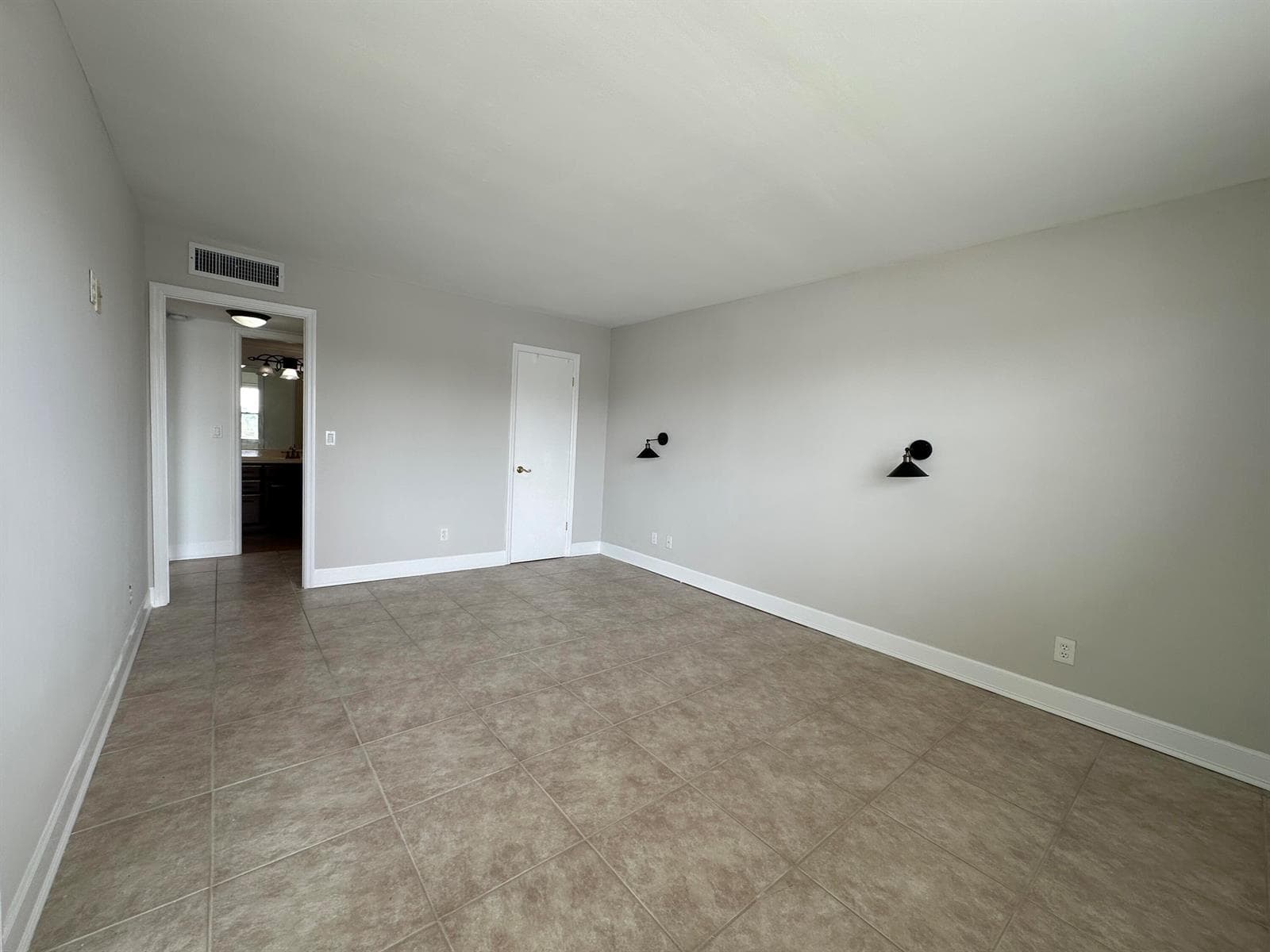 309 Lake Circle 202 photo 15