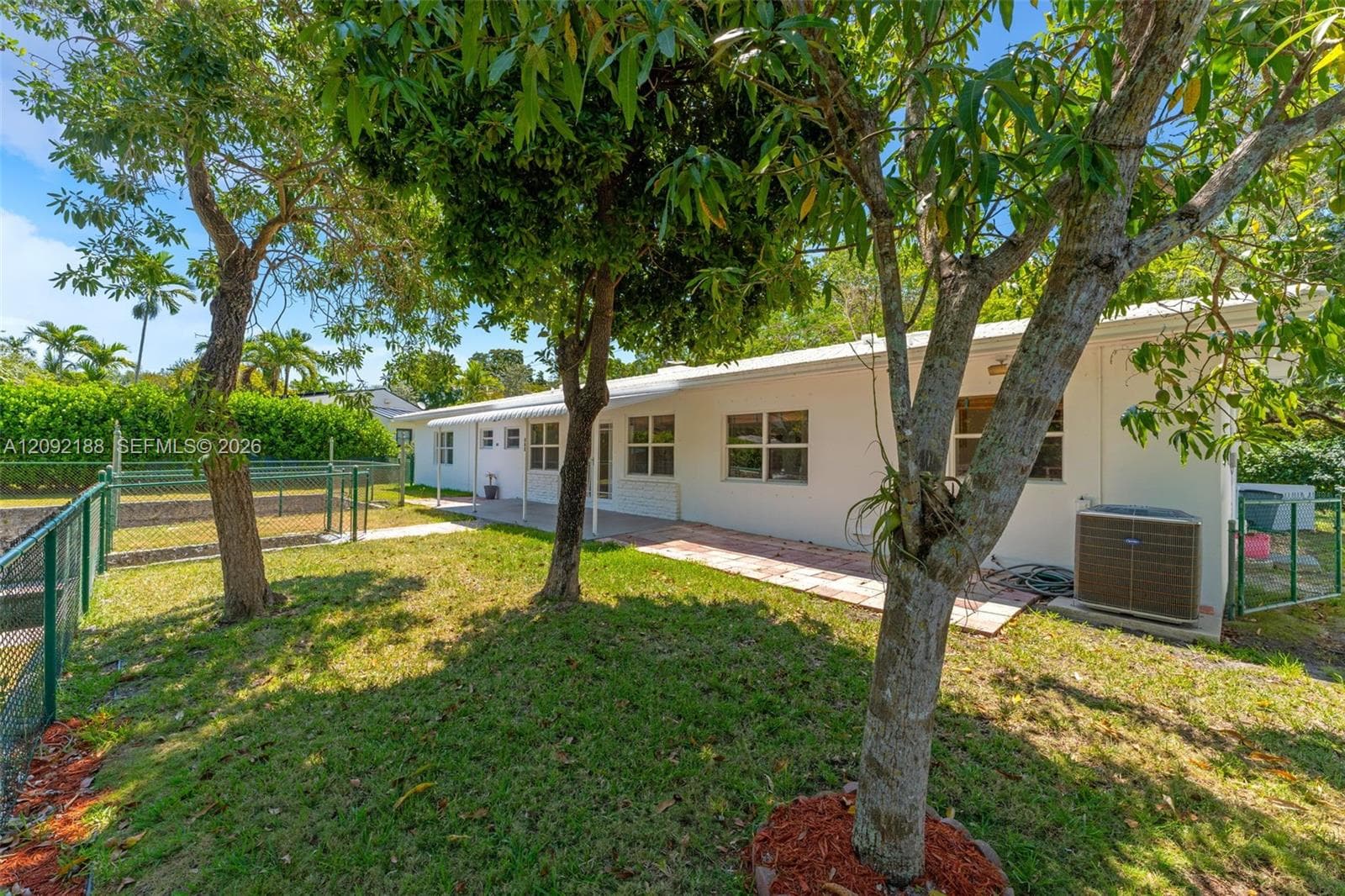 739 S Alhambra Cir photo 6