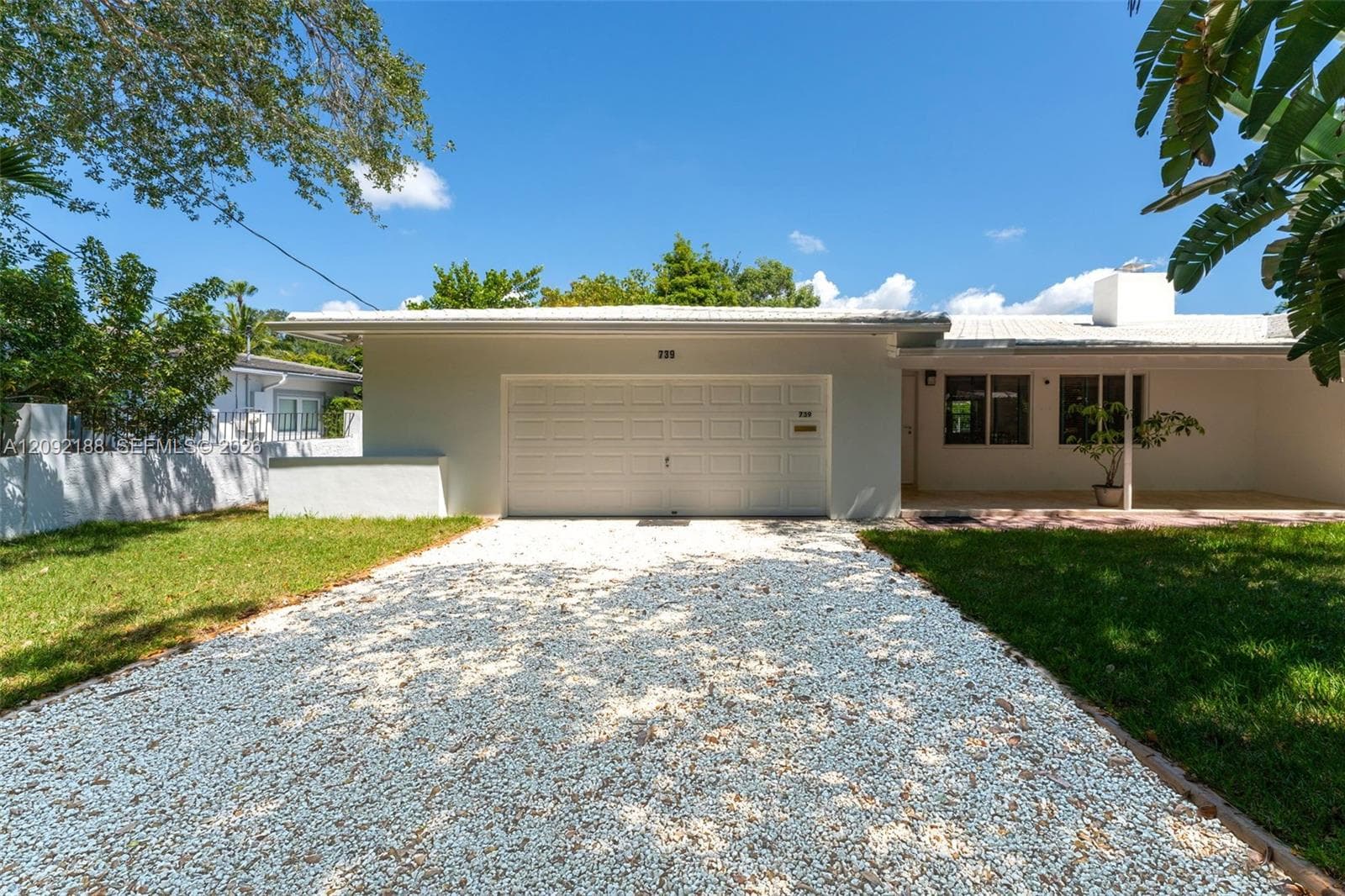 739 S Alhambra Cir photo 9