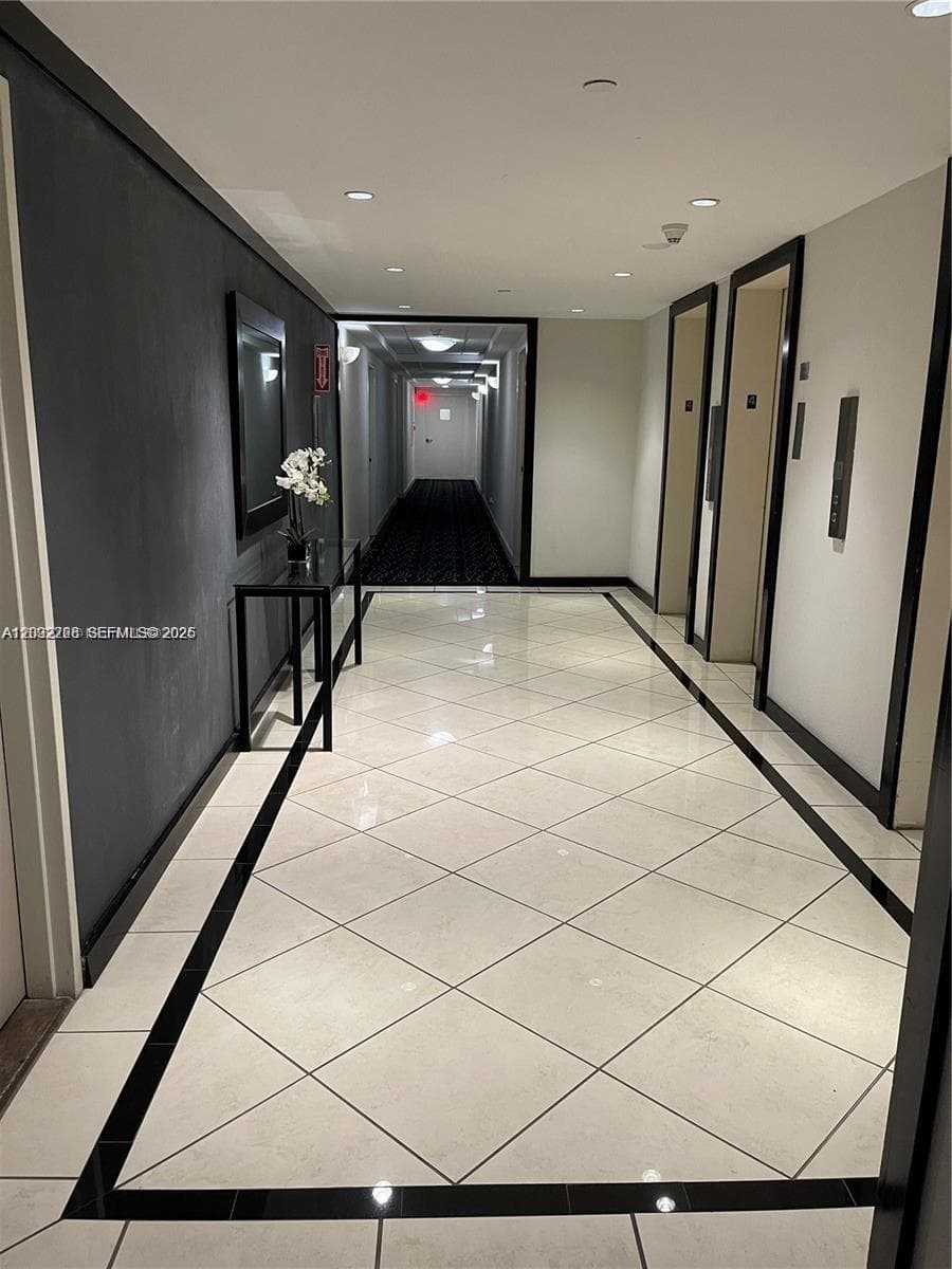 200 SE 15th Rd 4K photo 8