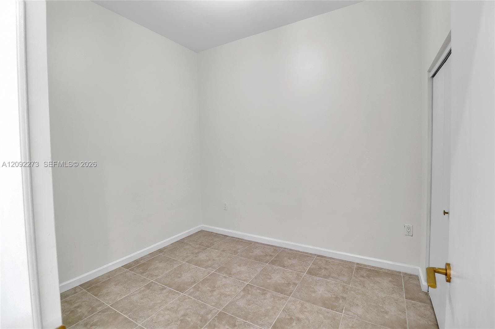 7930 East Dr 506 photo 17