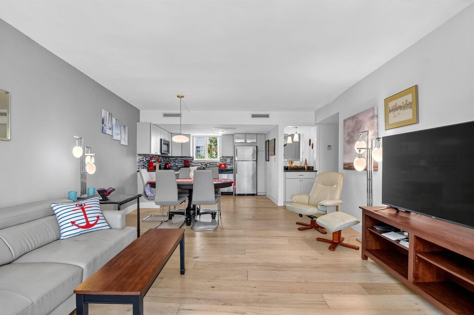 2505 S Ocean Boulevard 305 photo 12