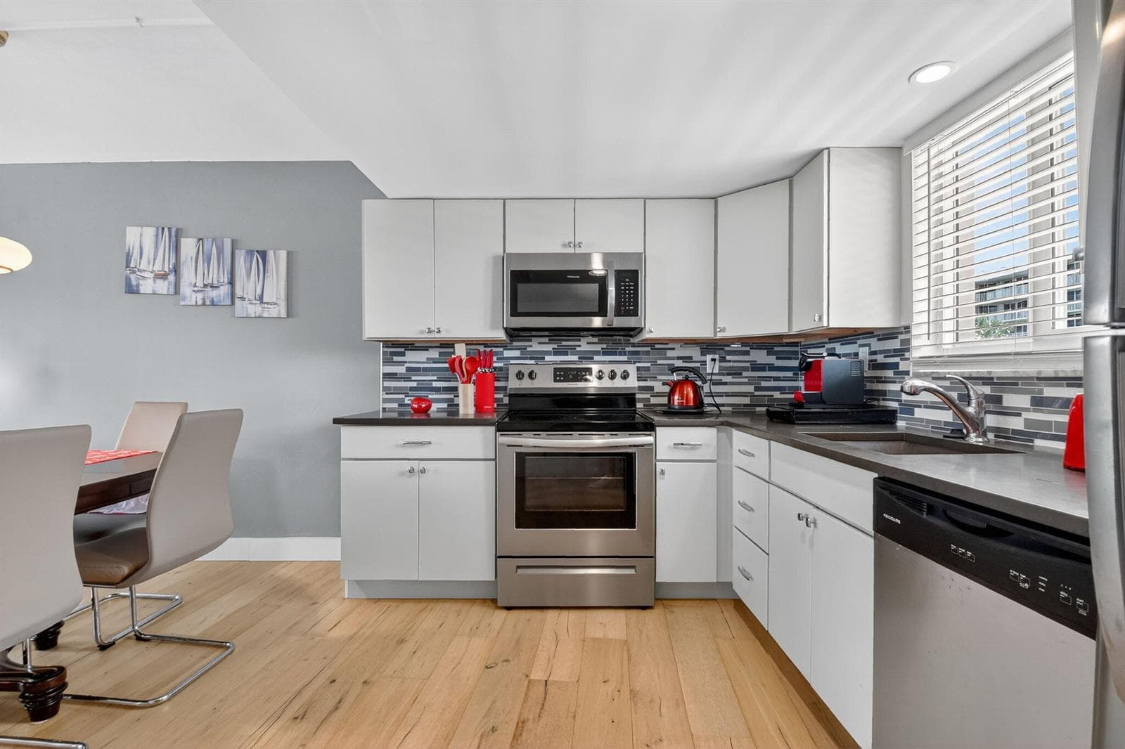 2505 S Ocean Boulevard 305 photo 9