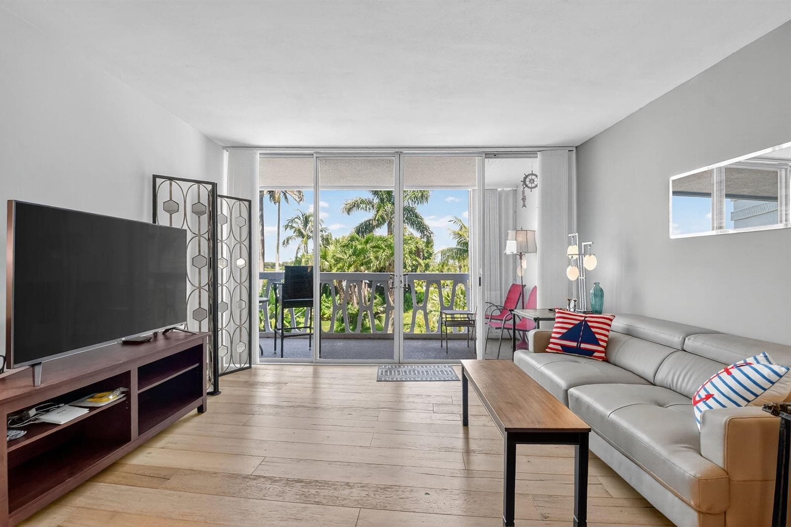 2505 S Ocean Boulevard 305 photo 11