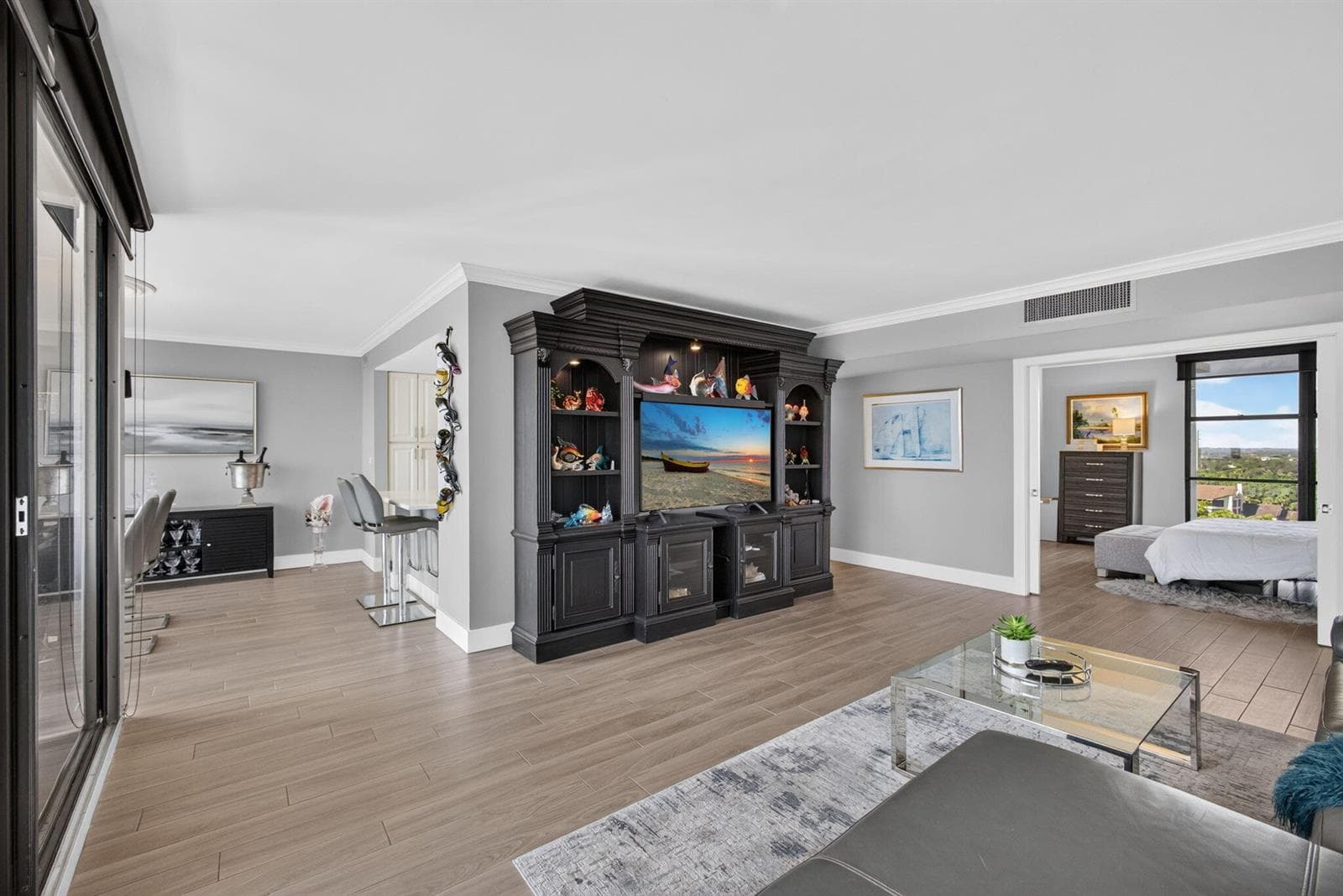 126 LAKESHORE Drive 1125 photo 13