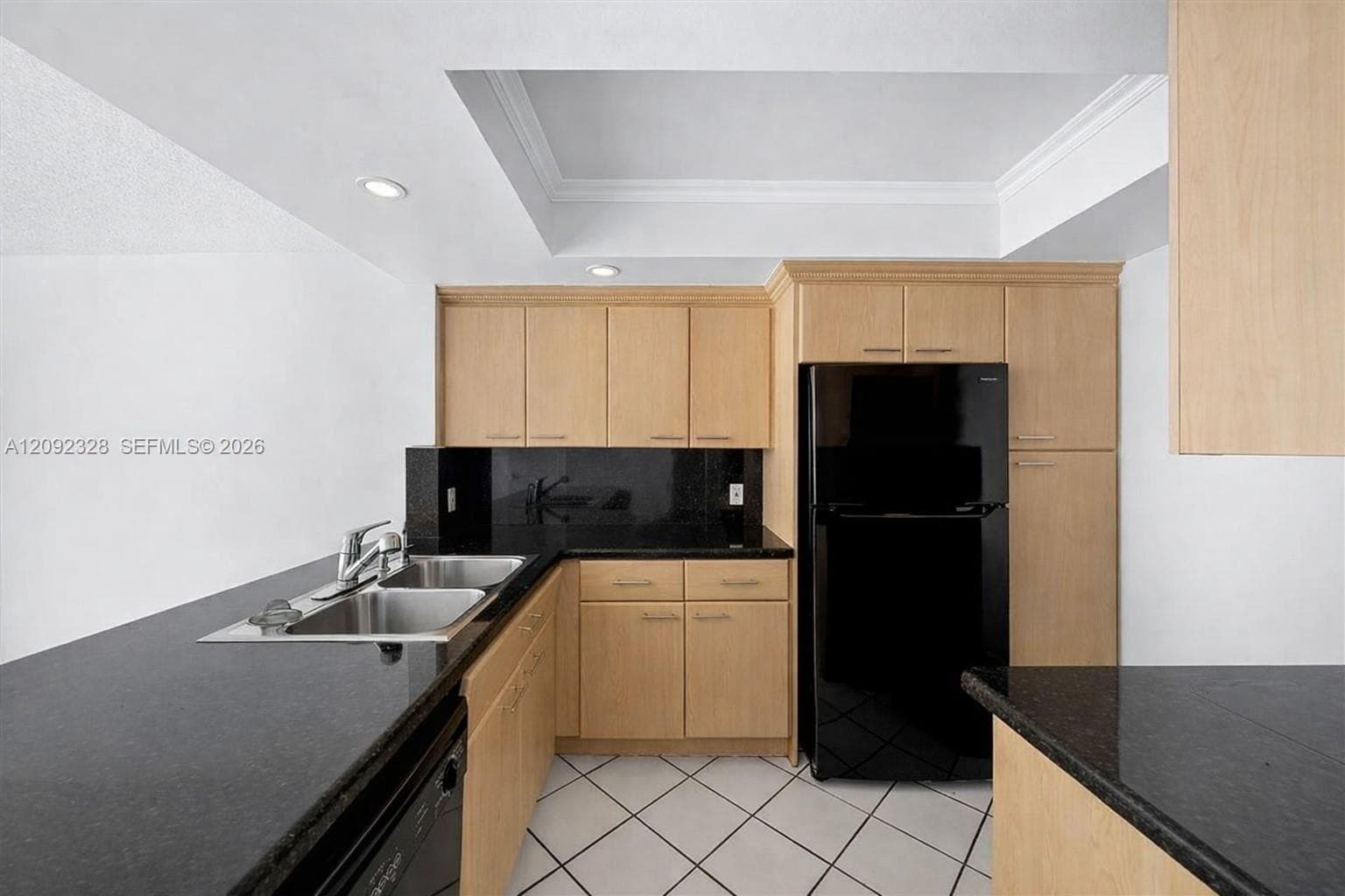 1228 West Ave 1415 photo 6