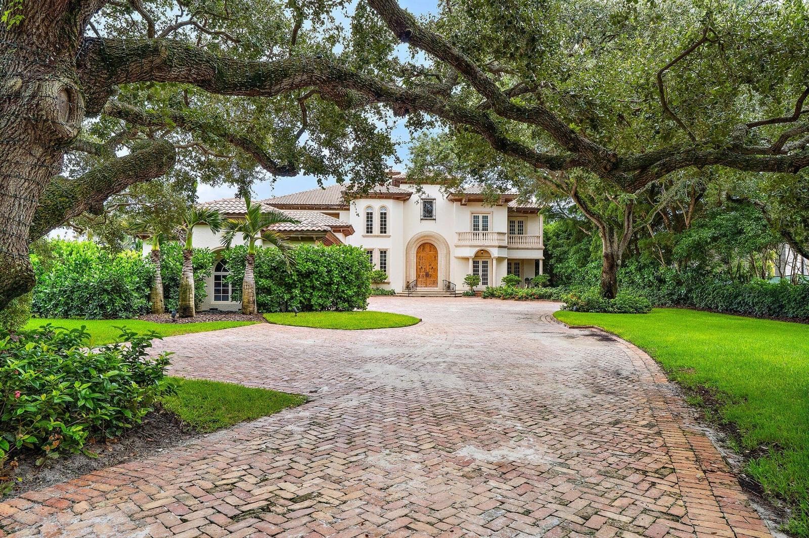 14898 PALMWOOD Road photo 10