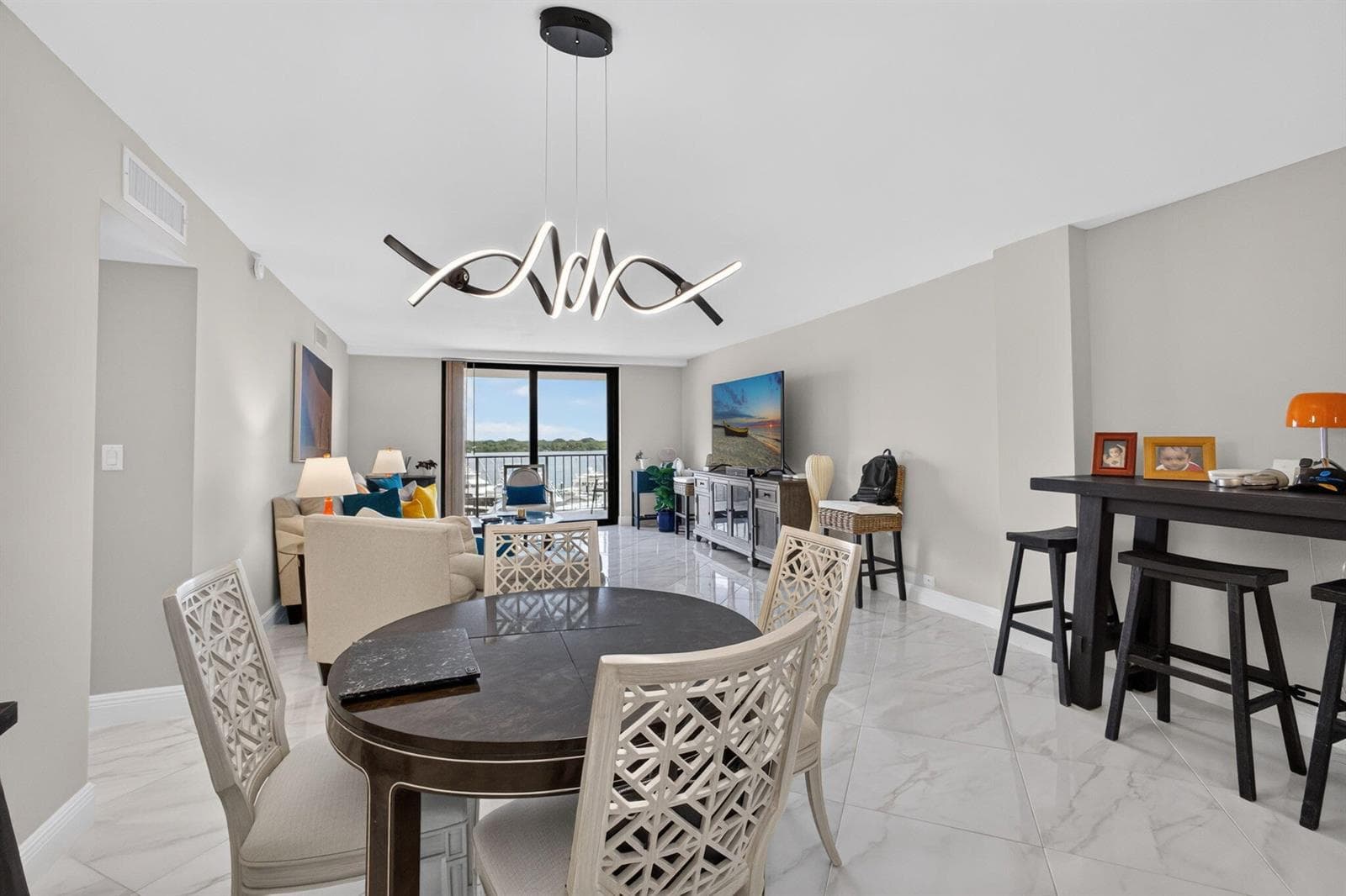 1208 MARINE Way 402 photo 7