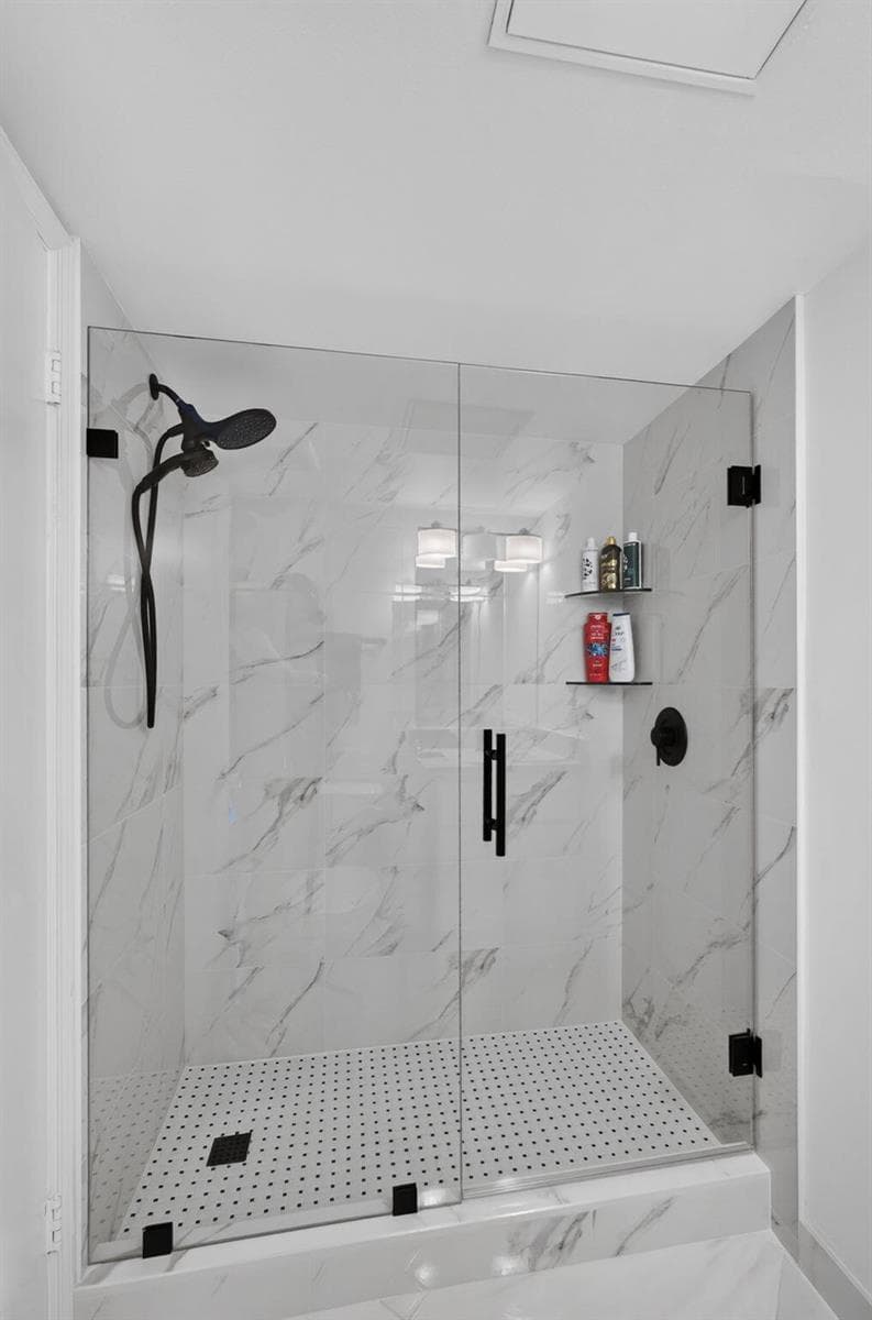 1208 MARINE Way 402 photo 20