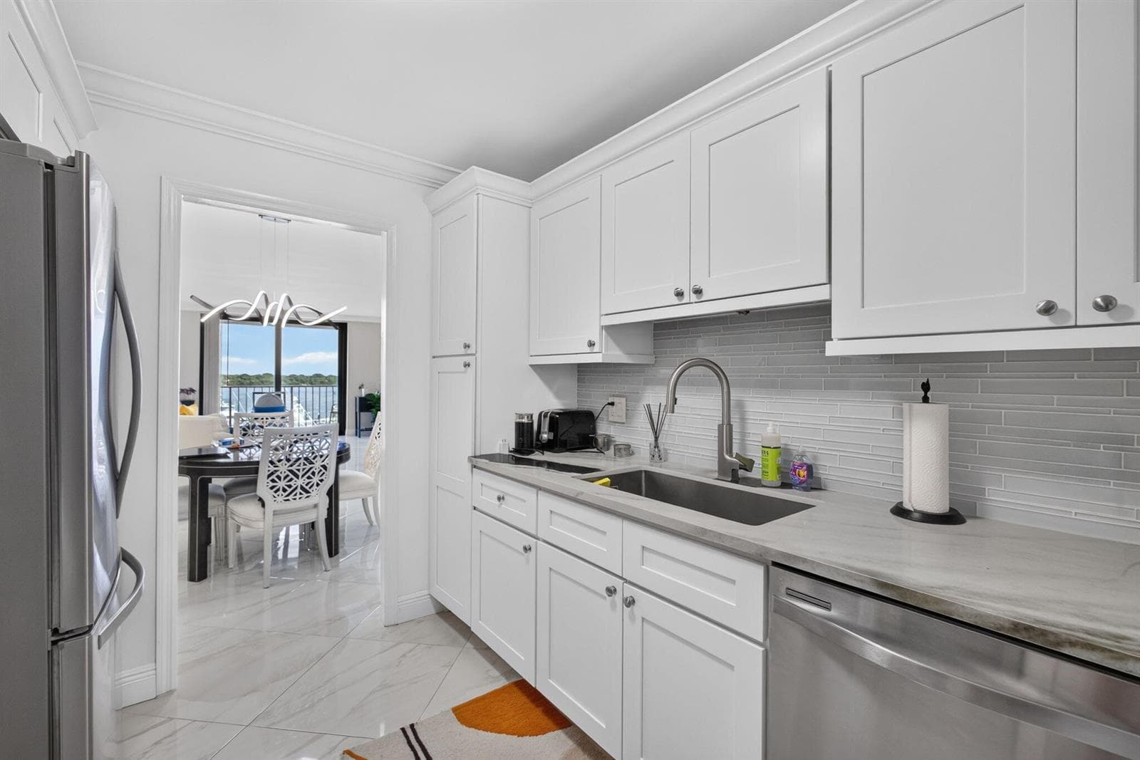 1208 MARINE Way 402 photo 10