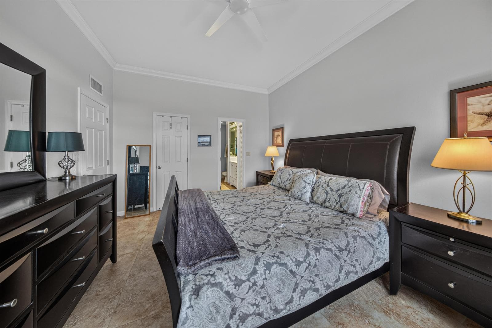 1 Las Olas Circle 1507 photo 22