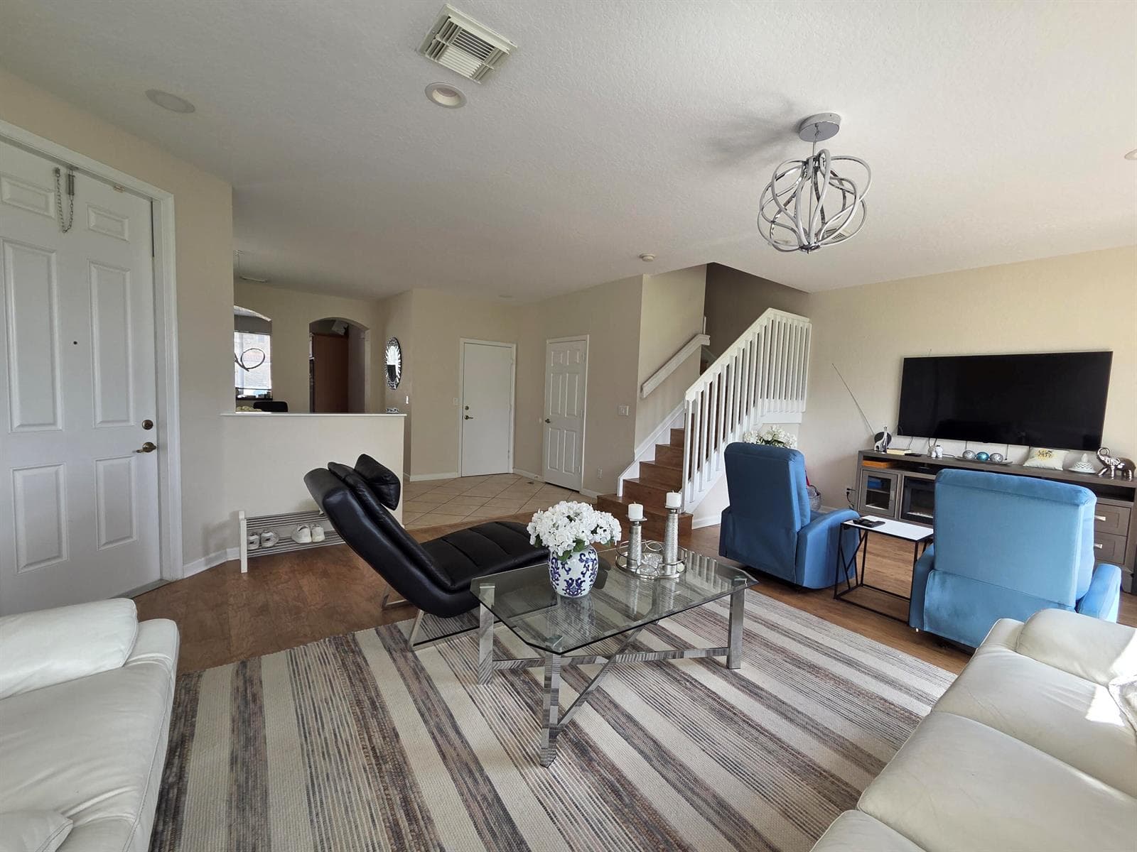3018 N EVERGREEN Circle photo 7