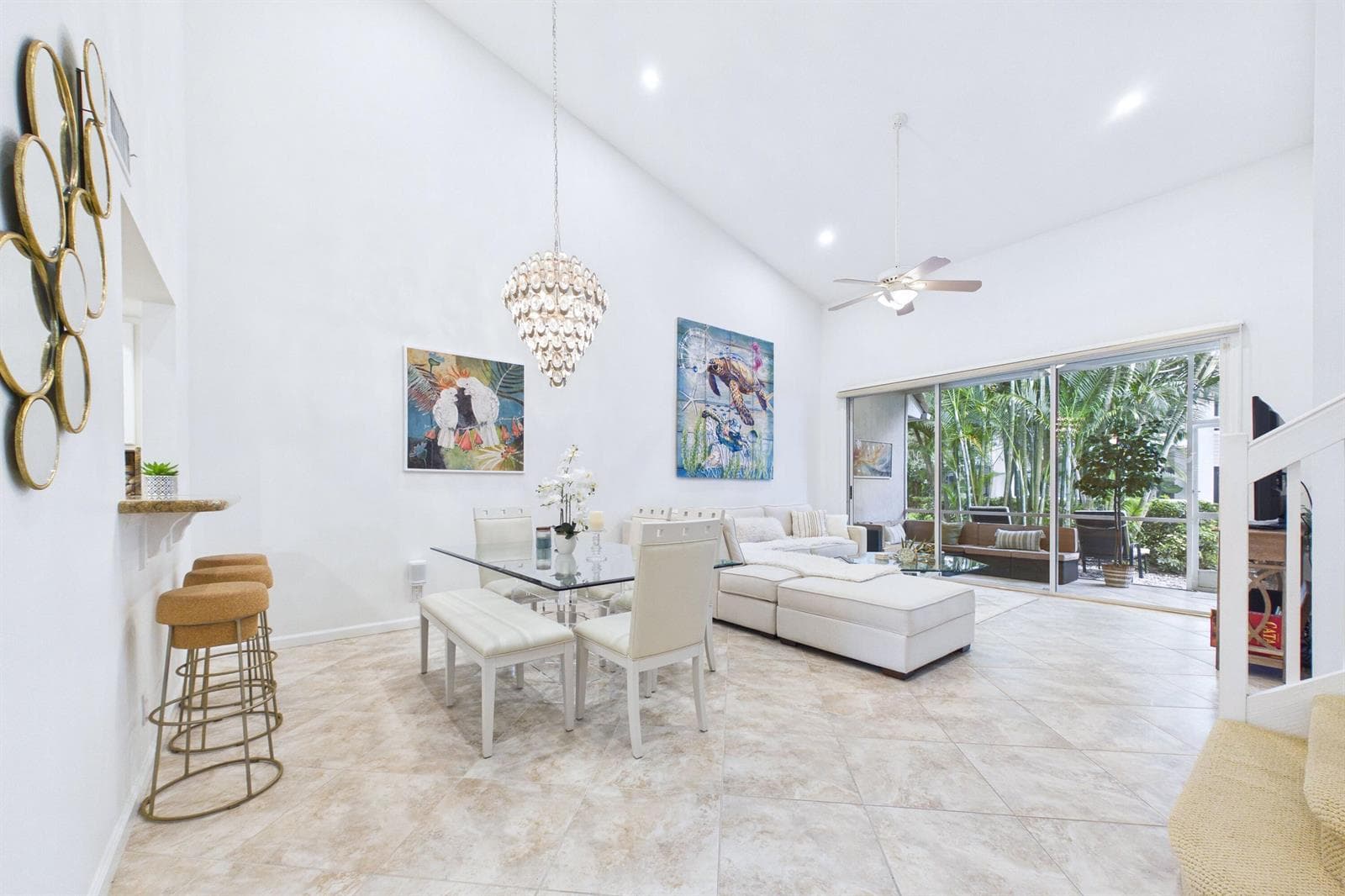 412 Coral Cove Drive photo 2