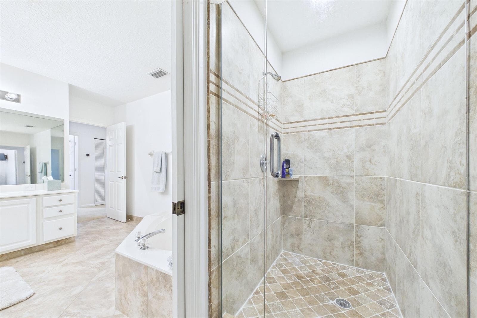 412 Coral Cove Drive photo 13