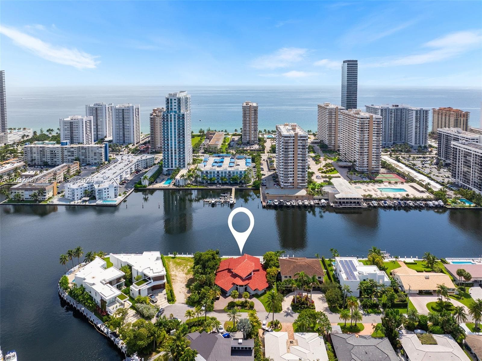 507 Palm Dr photo 1