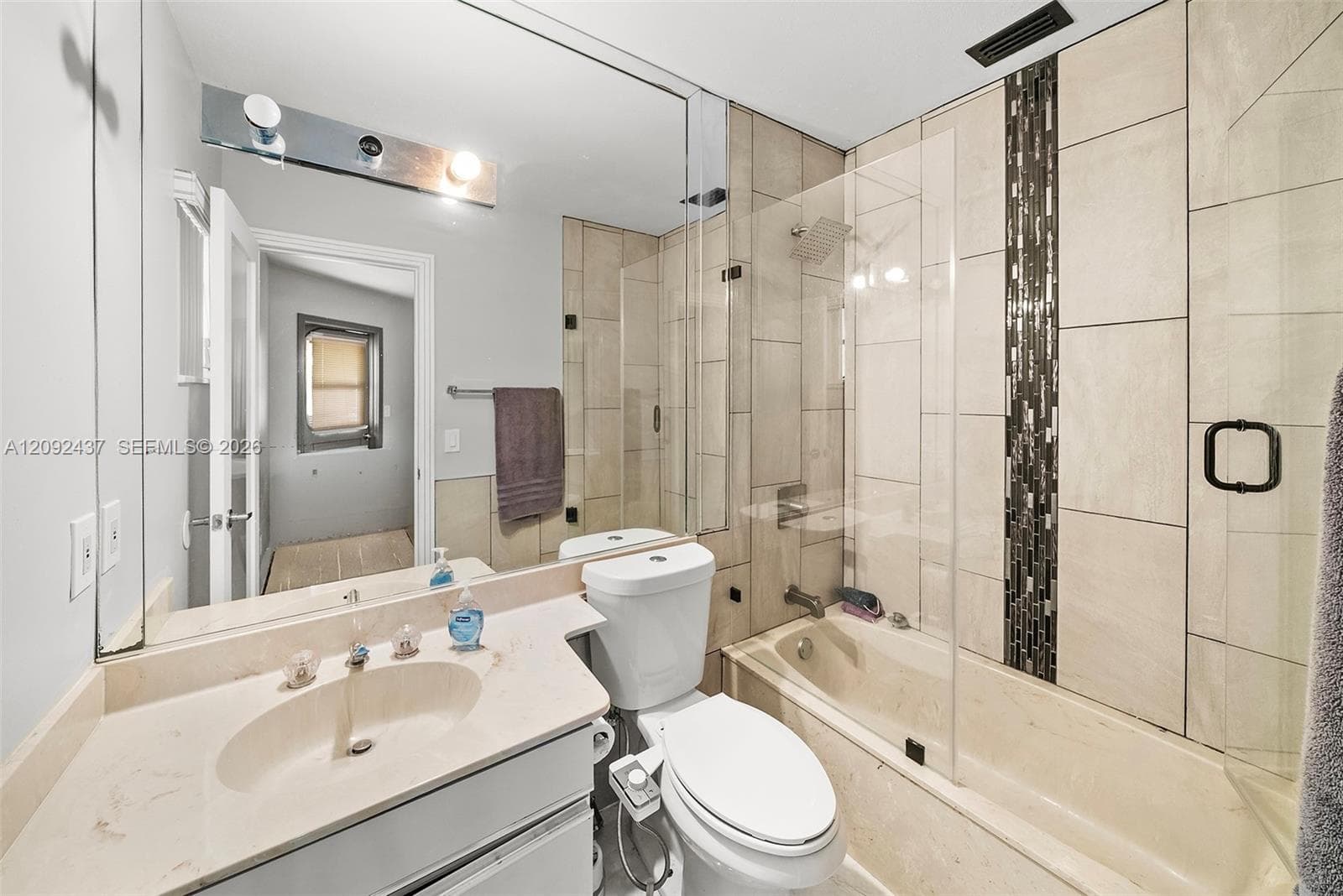 507 Palm Dr photo 21