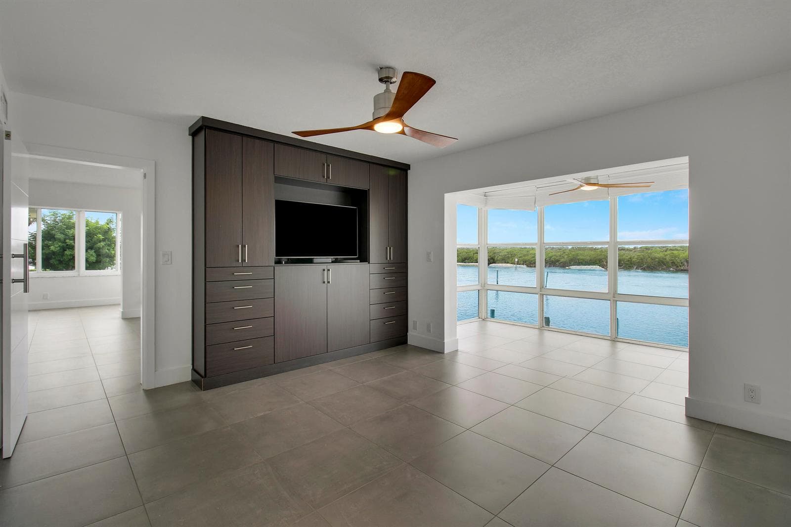 325 S Beach Road 210 photo 25