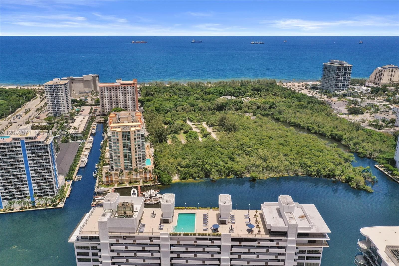 936 Intracoastal Dr 4F photo 7