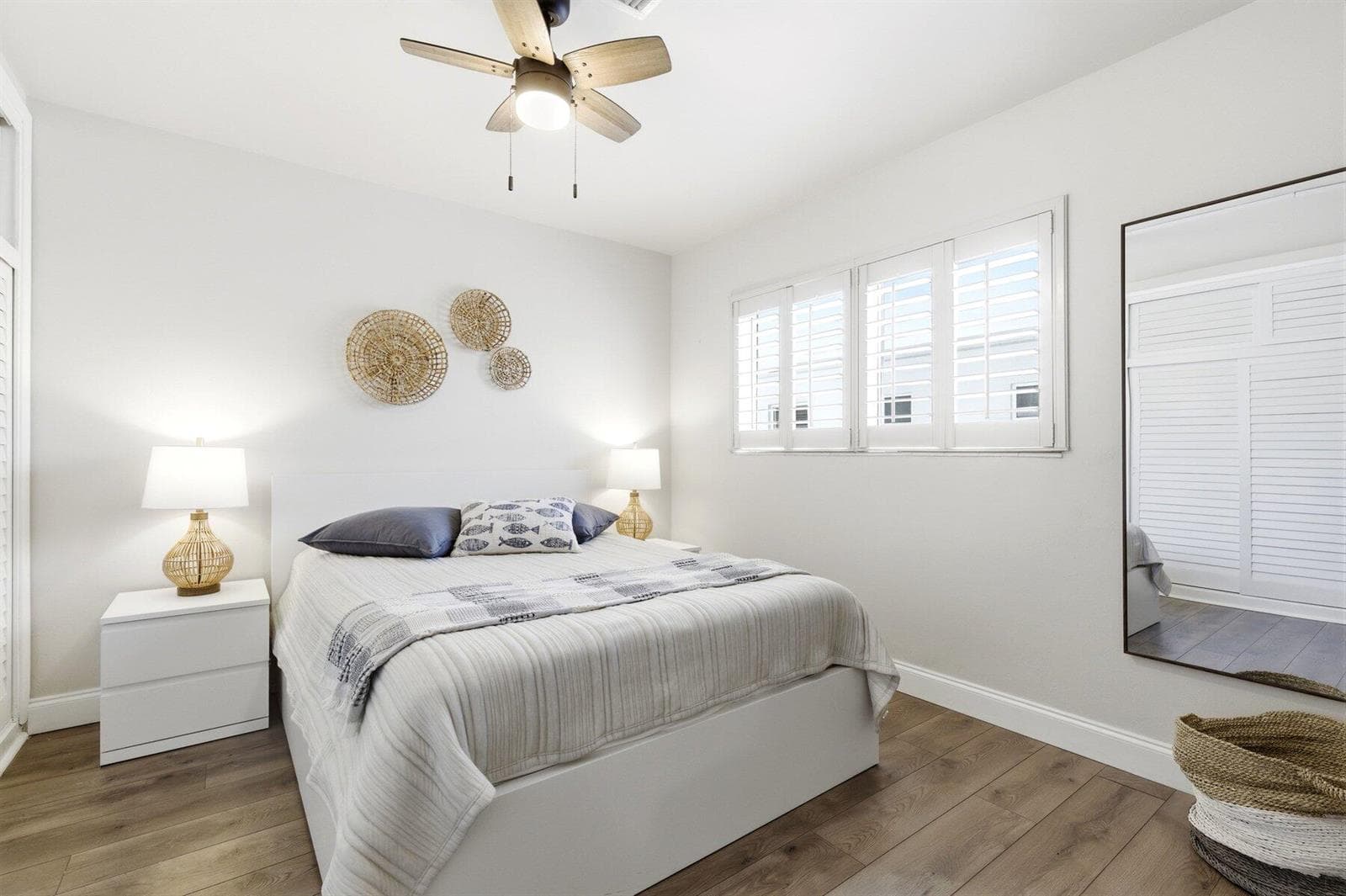 3232 CANAL Drive 14 photo 22