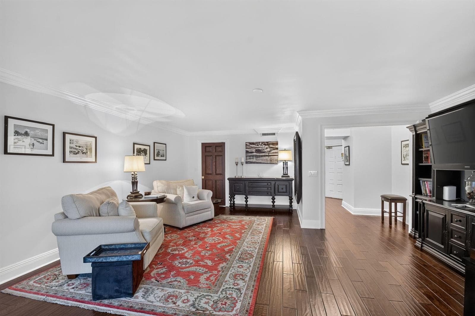 102 Half Moon Circle F2 photo 6