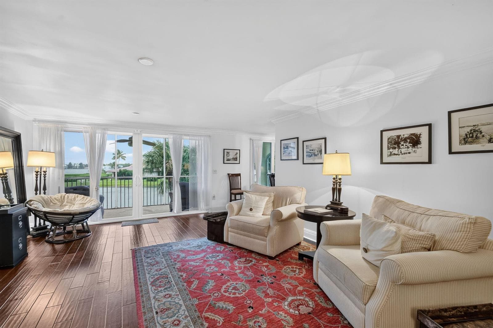 102 Half Moon Circle F2 photo 9