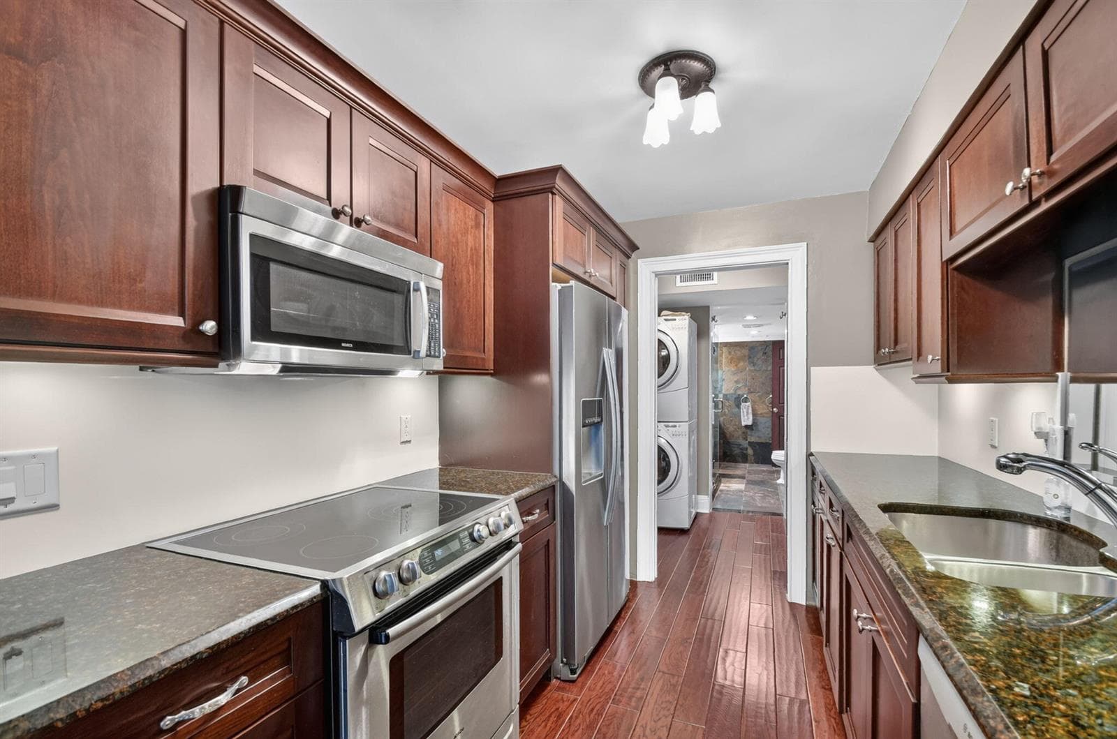 102 Half Moon Circle F2 photo 14