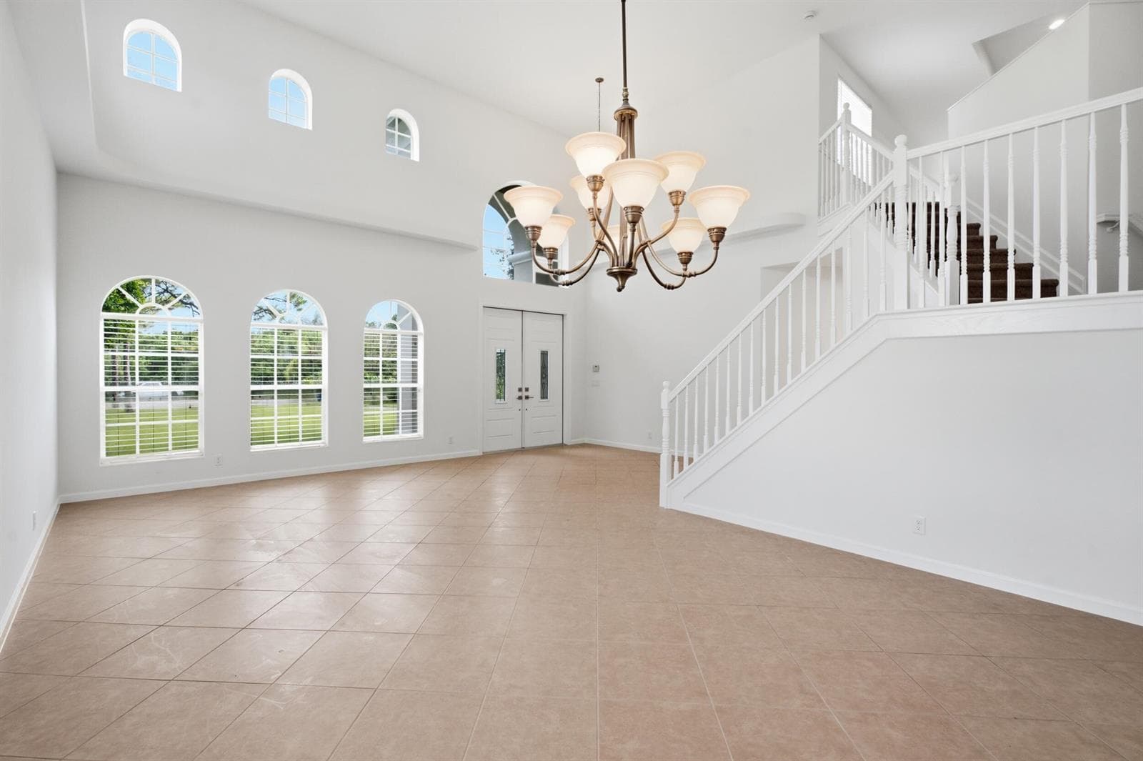 5513 SW Windward Way photo 8