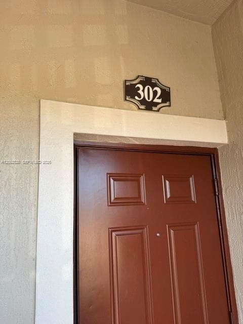 22301 SW 88 pl 302-3 photo 2