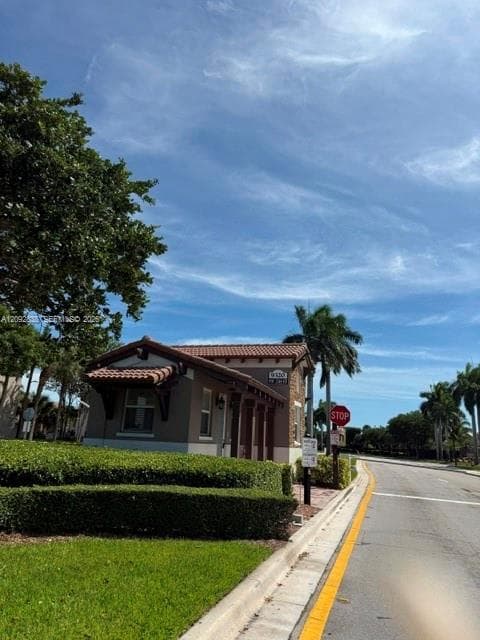 22301 SW 88 pl 302-3 photo 17