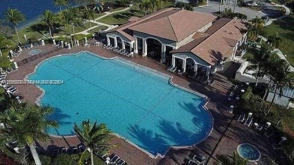 22301 SW 88 pl 302-3 photo 22