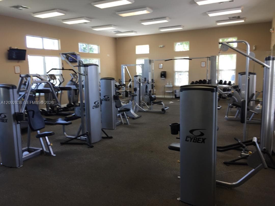 22301 SW 88 pl 302-3 photo 21