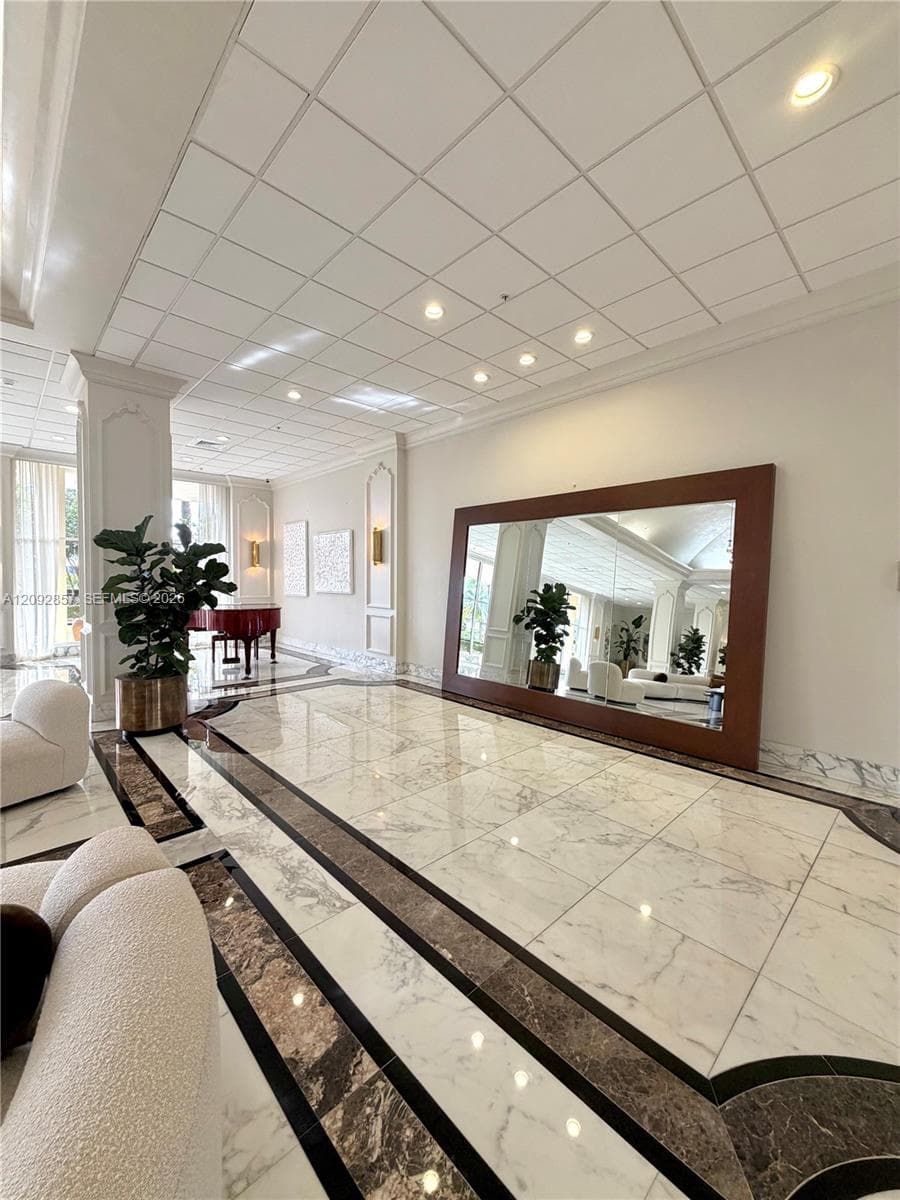 5600 Collins Ave 6J photo 6