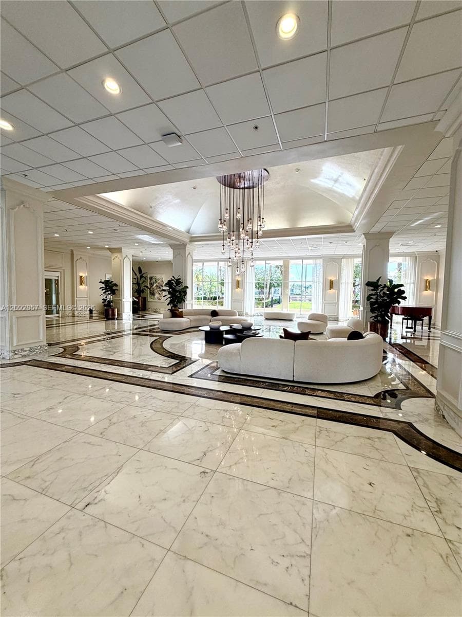 5600 Collins Ave 6J photo 5
