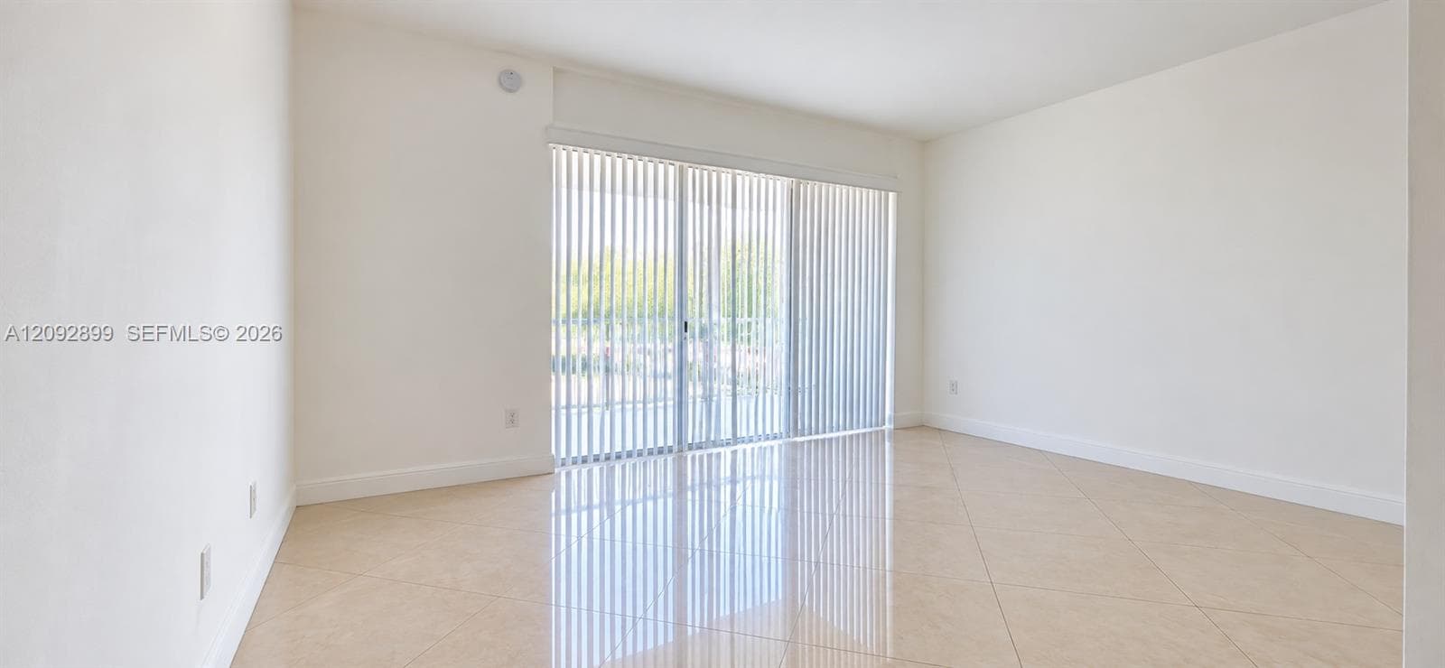 20505 E Country Club Dr 133 photo 4