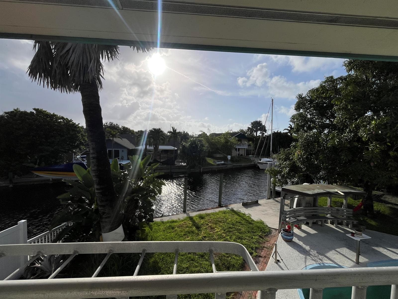 1614 SW 18TH Avenue B photo 3