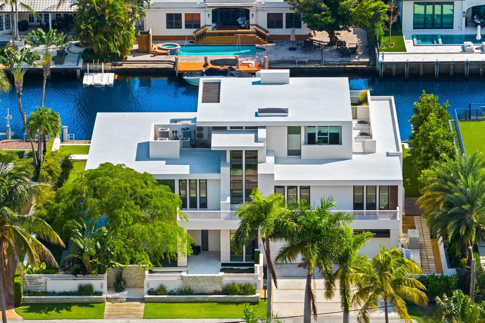 10 Pelican Drive photo 3
