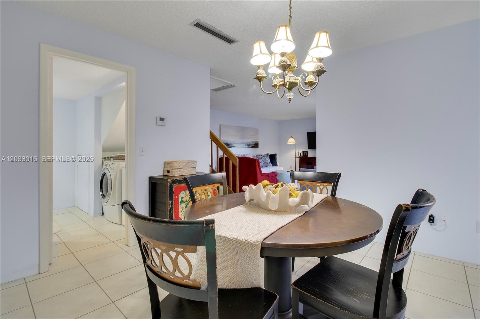 825 Center St 14B photo 16