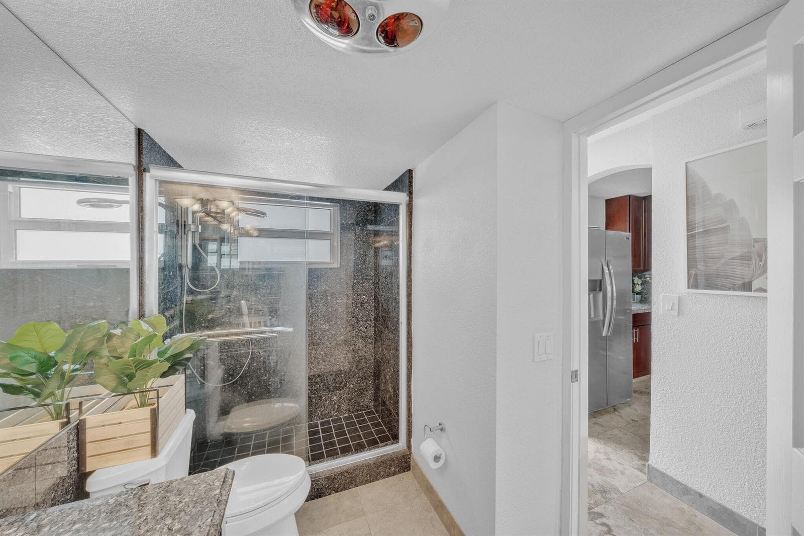 1536 SE 15TH Court 404 photo 24