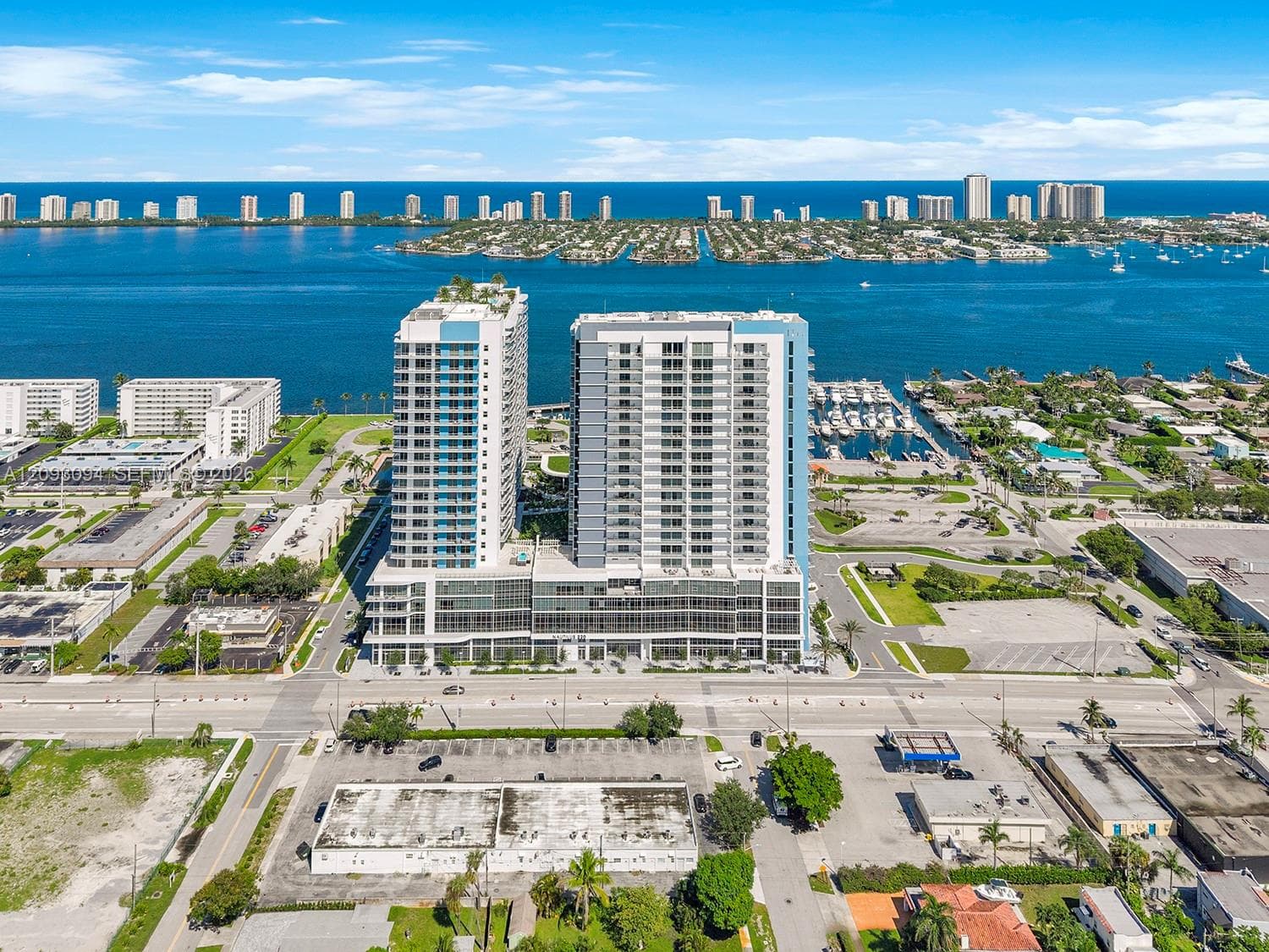 220 Lake Shore Dr 1512 photo 16