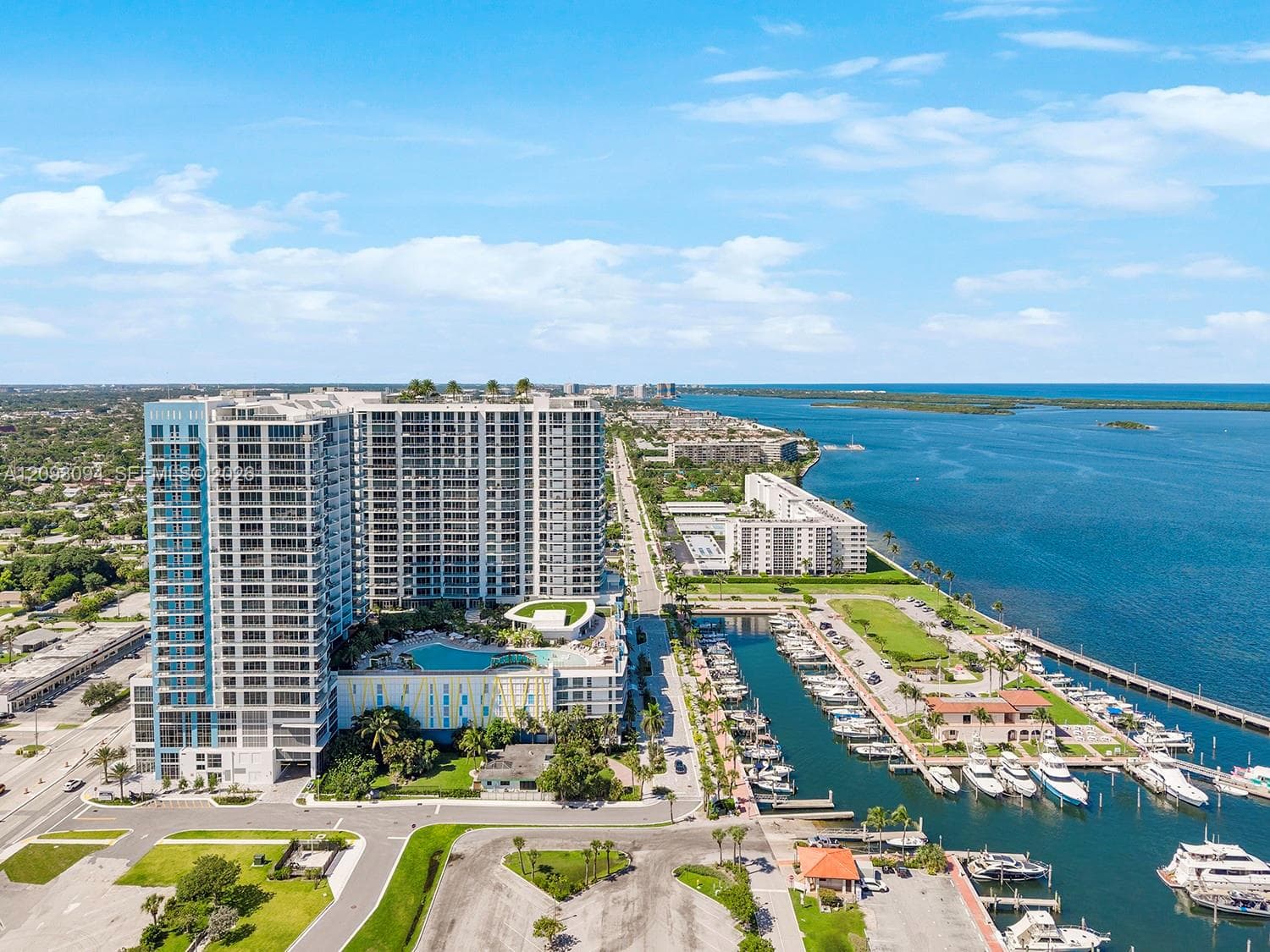 220 Lake Shore Dr 1512 photo 14