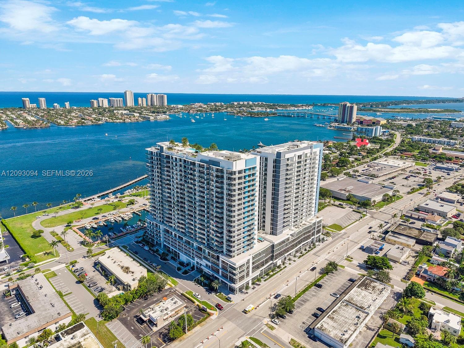 220 Lake Shore Dr 1512 photo 18