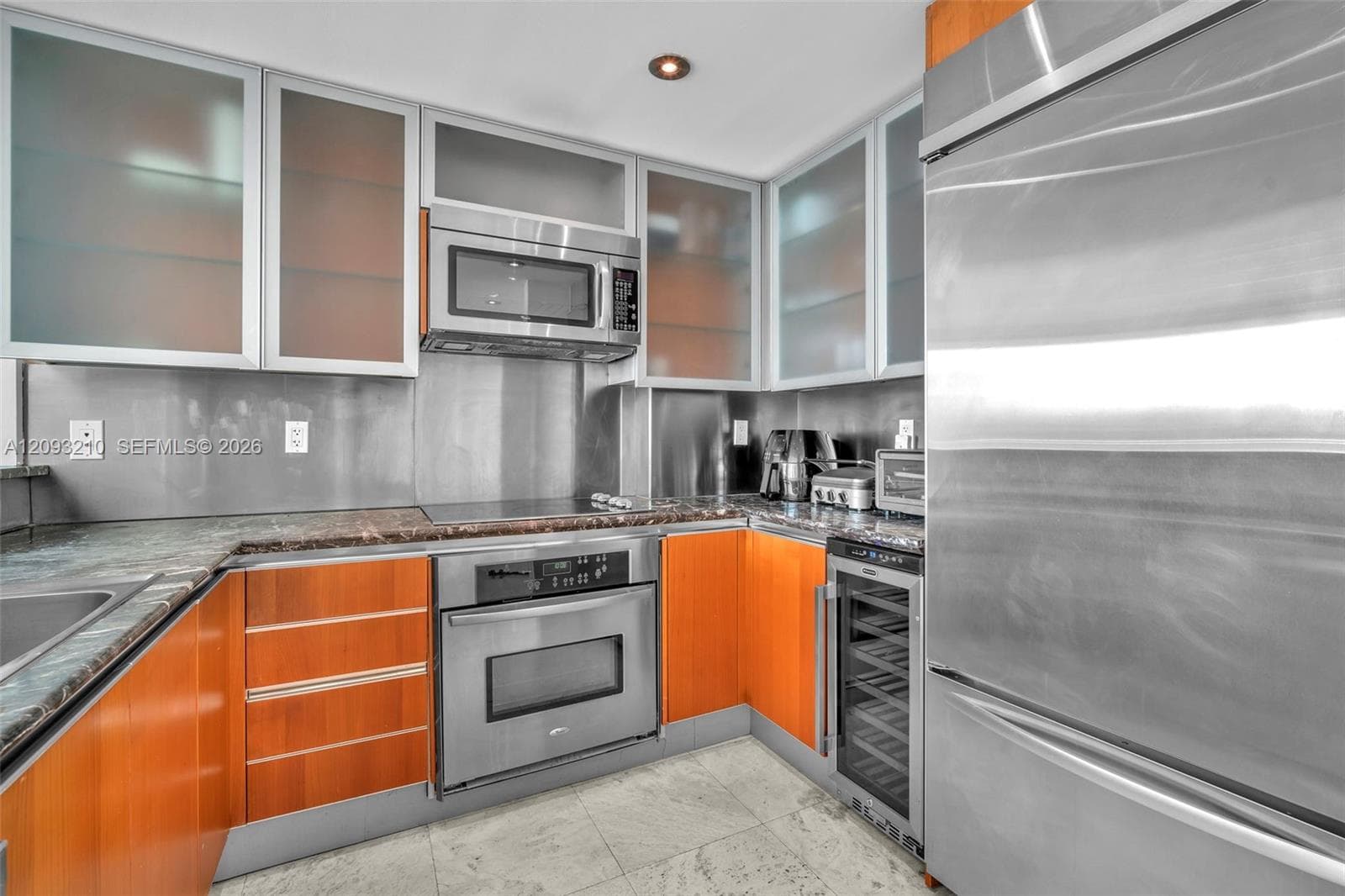 520 West Ave 803 photo 10