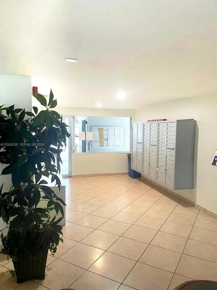 13105 Ixora Ct 302 photo 23