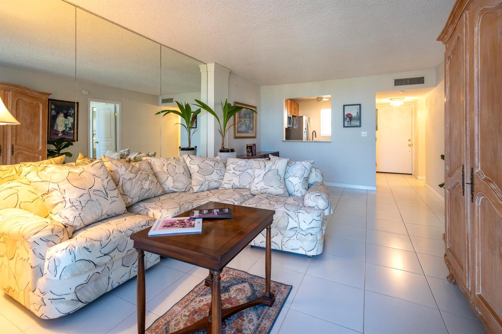 1391 S OCEAN 803 photo 6