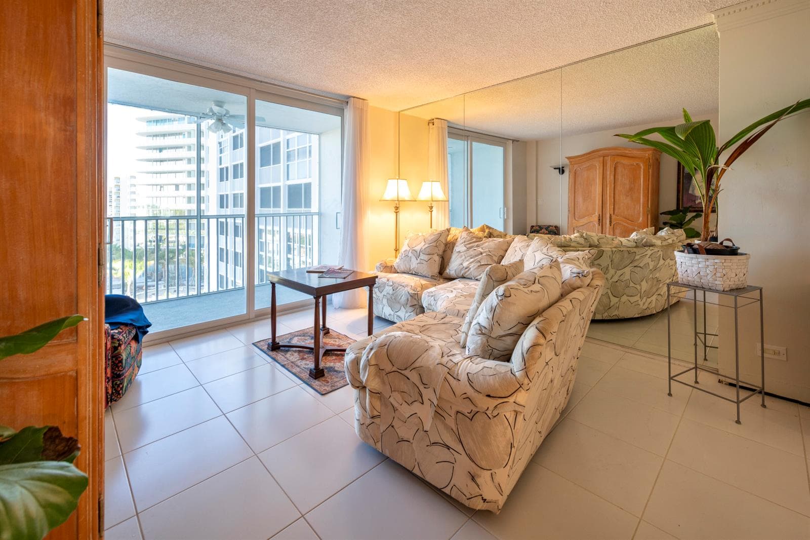 1391 S OCEAN 803 photo 8